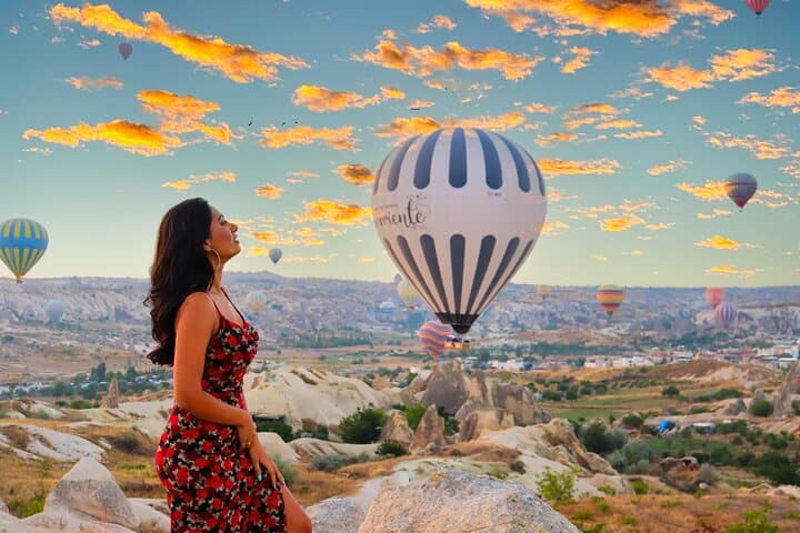 Cappadocia Sunrise Hot Air Balloon Watching Tour with Pickup and Breakfast photo 3