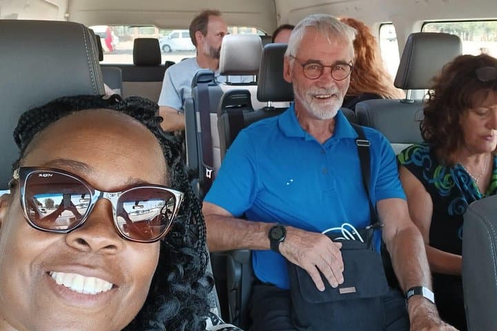 Private Airport Transfer from OR Tambo to Johannesburg, Pretoria & Sandton