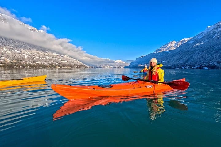 Winter Kayaking on Lake Brienz: Guided Turquoise-Lake Tour Near Interlaken photo 2