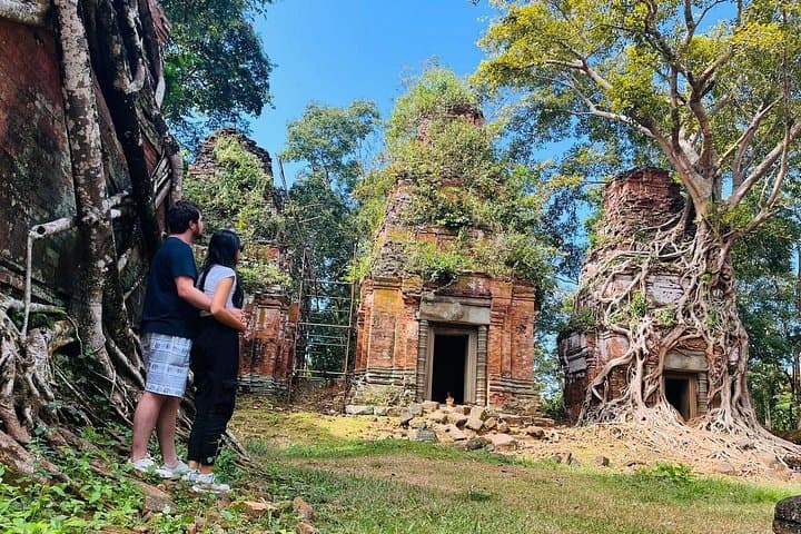3-Day Siem Reap Adventure: Temples, Floating Villages & Khmer Culture photo 1