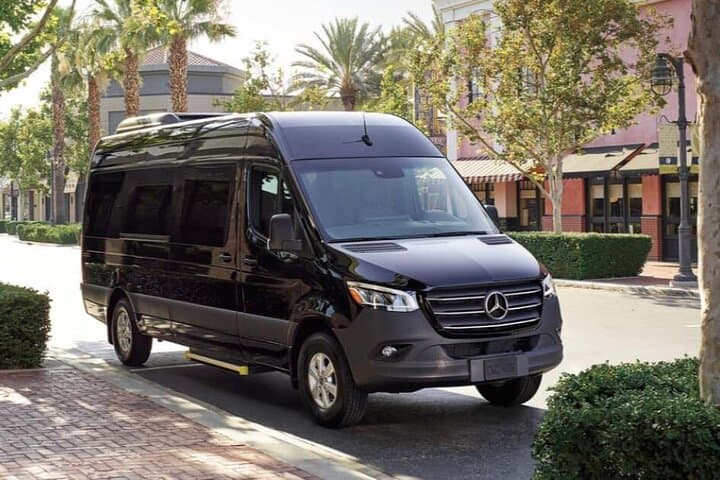 Private Transfer from Salt Lake City Downtown to SLC Airport — Sedan, SUV & Sprinter photo 4