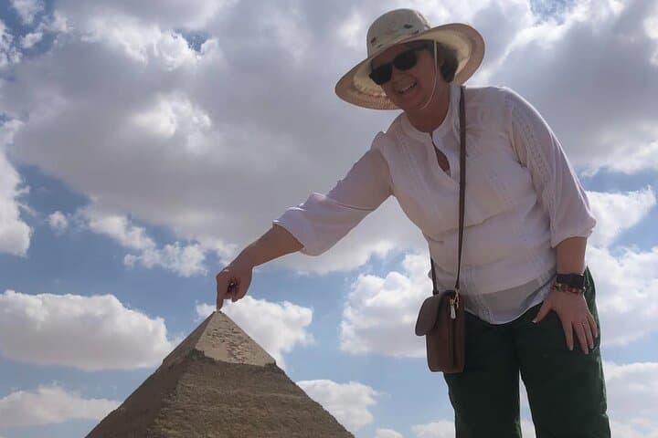 Private Pyramids Odyssey: Giza Plateau, Sphinx & Egyptian Museum Private Tour photo 2