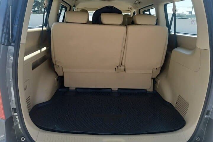Private Tahiti Airport Transfer: PPT to Papeete by Van photo 6