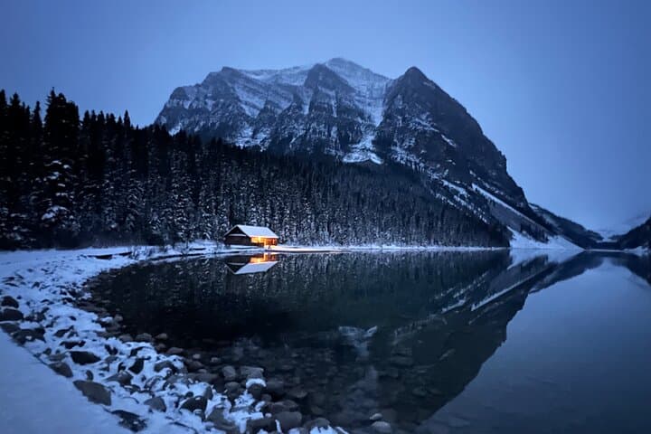 Banff to Peyto: Full-Day Private Tour to Lake Louise, Emerald Lake & Icefields Parkway photo 4