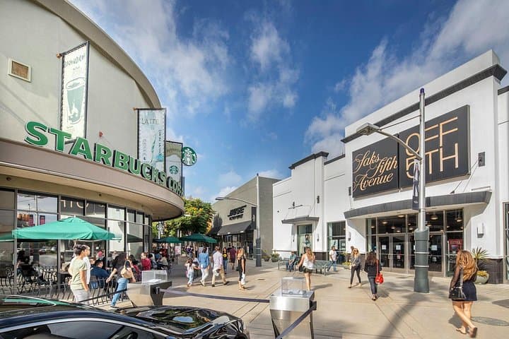 private-shopping-tour-to-the-outlets-at-orange-roundtrip-from-los-angeles photo 2