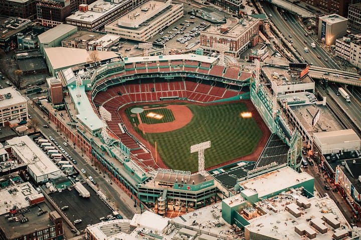 Boston Helicopter Skyline Tour — Private 30-Min Aerial Experience Over the City photo 3