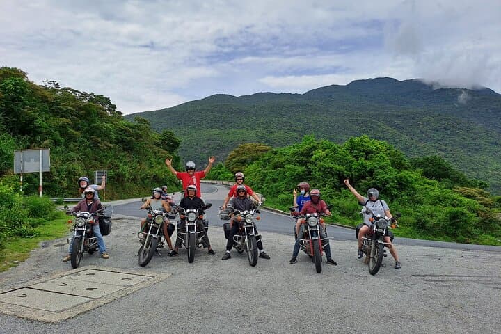 Hai Van Pass Easyrider: Hoi An One-Day Motorbike Loop with Mr Thong