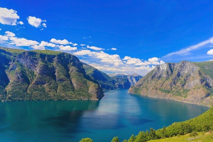 Flam Tour to Borgund Stave Church, Lærdal & Stegastein Viewpoint photo 2
