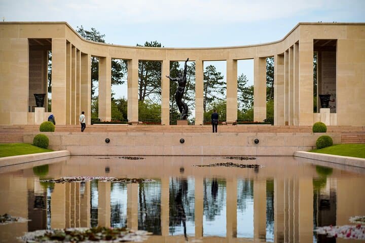Discover History on the Omaha Beach Walking Tour photo 2