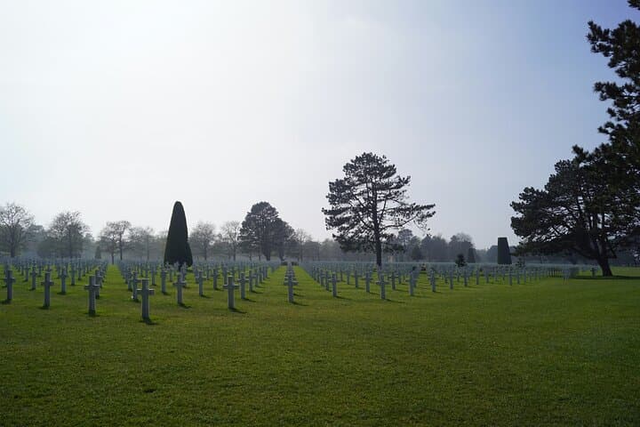 Discover History on the Omaha Beach Walking Tour photo 3