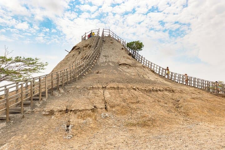 El Totumo Mud Volcano Trip from Cartagena — Mud Baths, Swamp Walk & Local Lunch photo 6
