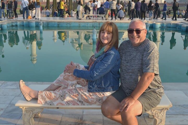 Taj Mahal Day Trip by Superfast Express from Delhi: A One-Day Cultural Sprint photo 1
