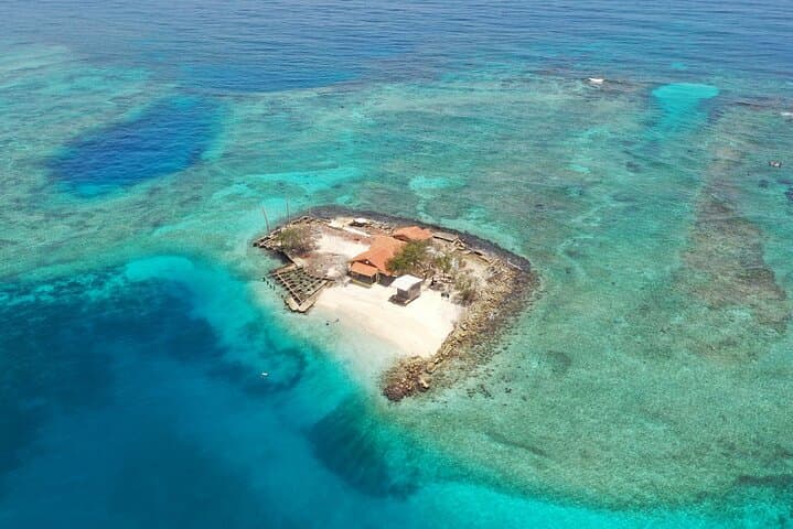 Five Islands Private Tour from Cartagena: Full-Day Rosario Islands Snorkel & Beaches photo 2