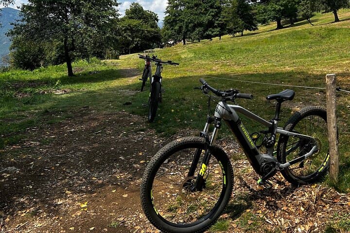 E-Bike Tour to Pescone Waterfalls and Lake Orta Aperitif photo 2