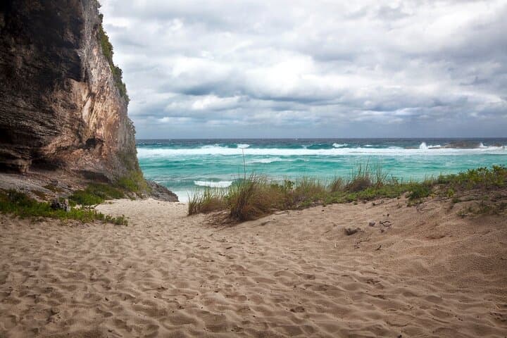 Private Tour of North & Middle Caicos: Wade's Green, Mudjin Harbor & Conch Bar Caves photo 1