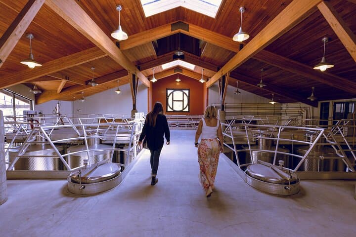 Paso Robles 3-Winery Tour — All-Inclusive Tasting & Picnic Experience photo 4