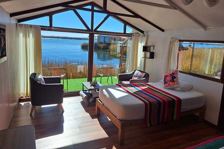Sleep on Uros Island: Overnight Homestay on Lake Titicaca's Floating Reeds photo 2