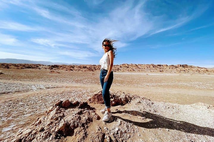 Exploring Valle de la Luna: Moonlike Landscapes and Geologic Secrets near San Pedro de Atacama photo 1