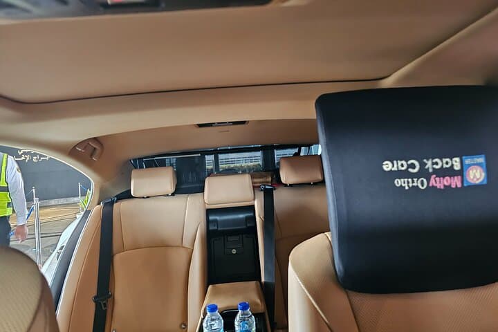 VIP Abu Dhabi Airport Transfer — Private Lexus ES 350 Chauffeur Service photo 5