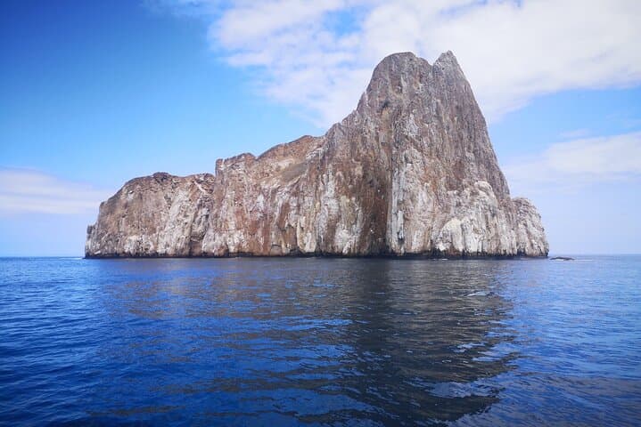 Private Snorkel Tour from San Cristóbal: Kicker Rock, Rosa Blanca & Sardina Bay photo 5