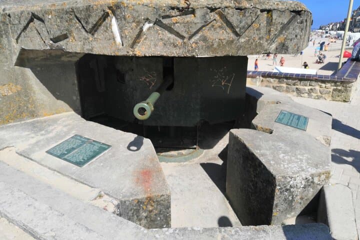 Explore the Historic D-Day Beaches of Normandy on a Private Tour photo 2