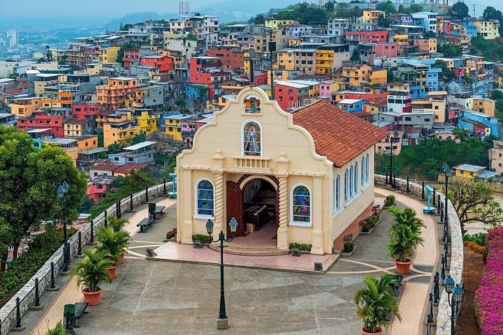 Half-Day Private Tour of Guayaquil: Malecón, Iguanas & Historic Squares