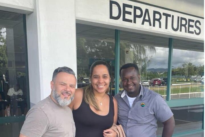 St Lucia Shuttle Taxi Service: Private Airport Transfers & Island Transport photo 2