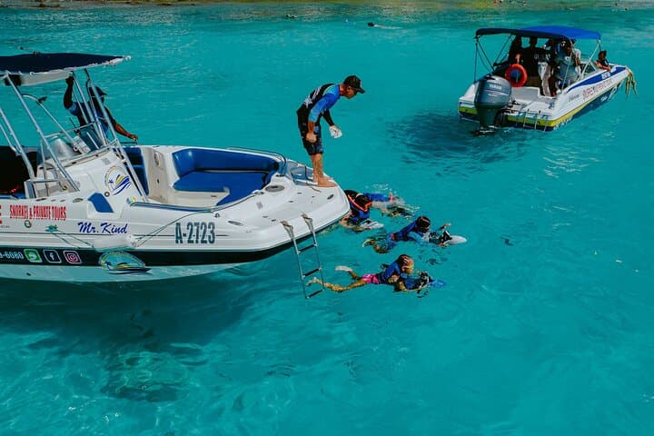 Private Snorkeling & Boat Ride in Aruba — NW Coast Turtles and Shipwrecks