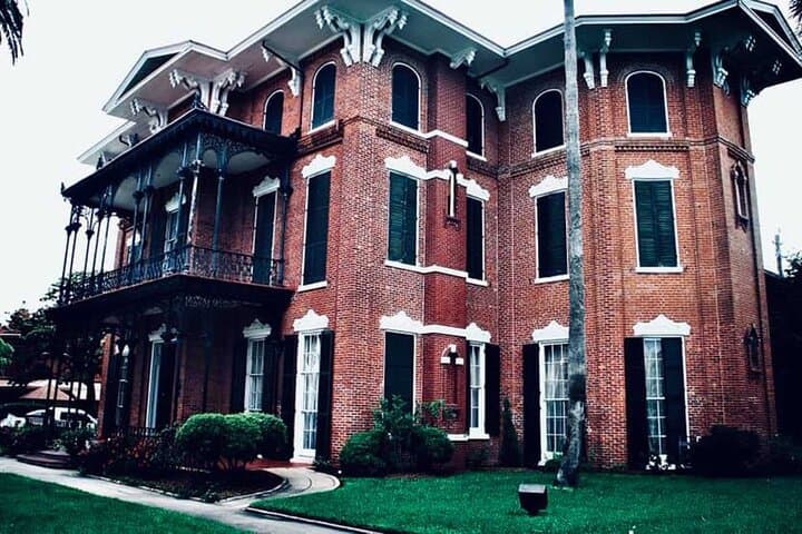 Galveston Dark of the Moon Ghost & Red Light District Walking Tour photo 6