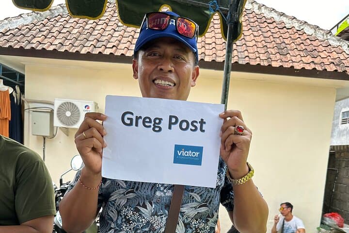 Bali Private Driver: English-Speaking Car Rental for Custom Day Tours photo 2