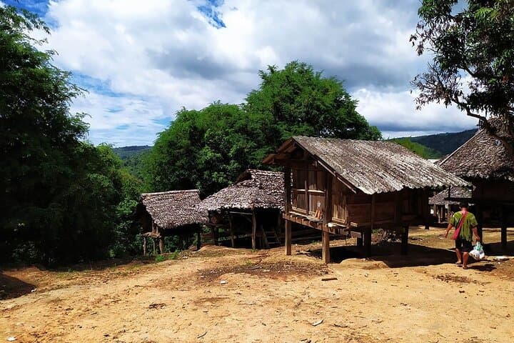 Doi Inthanon Two-Day Trek and Karen Village Homestay photo 4