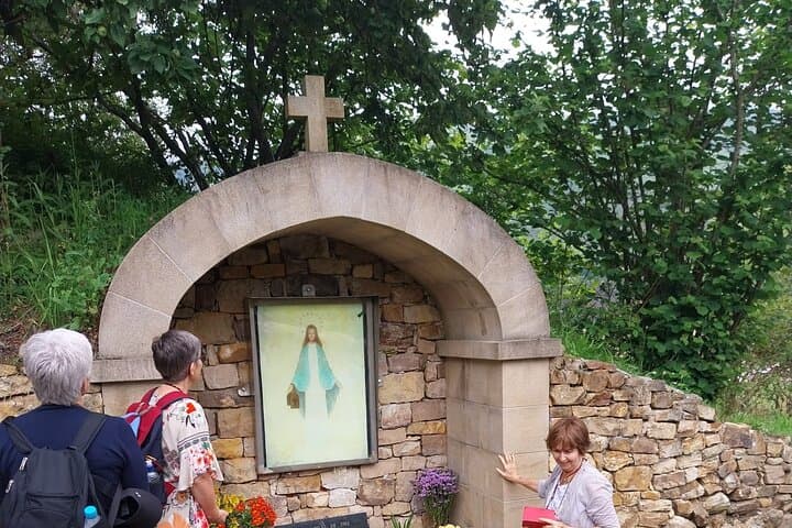 Pilgrimage to San Sebastián de Garabandal: Small-Group Day Trip from Santander photo 4