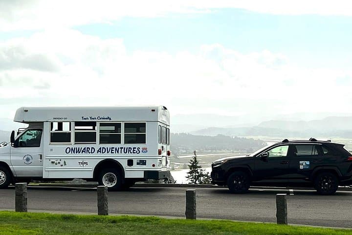 Private 6-Hour Astoria–Seaside Chauffeur: Door-to-Door Coastal Adventure photo 1