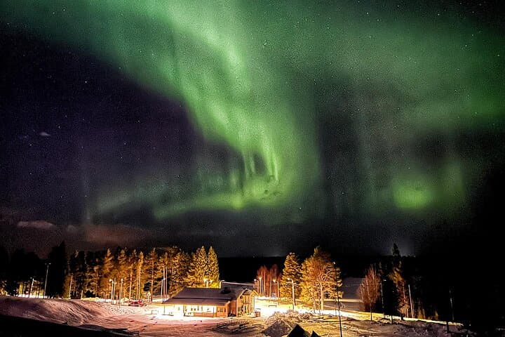 Kemi-Tornio Northern Lights Hunt: Guided Aurora Chase with Pickup photo 6