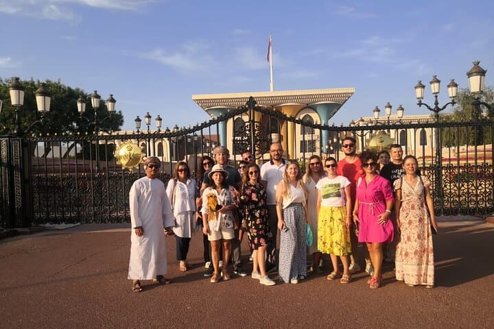 Private Muscat City Tour — Full-Day Cultural Highlights & Coastal Views photo 2