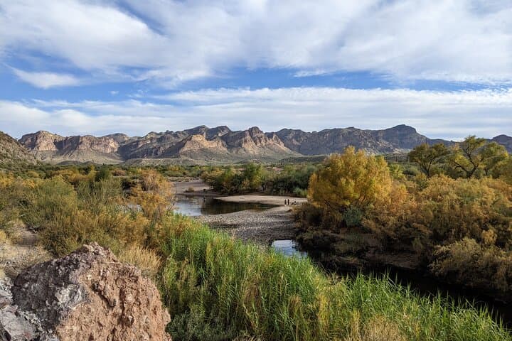 Lime Kiln Desert Hike on the Lower Salt River — Saguaro Lake Trail Guide photo 5