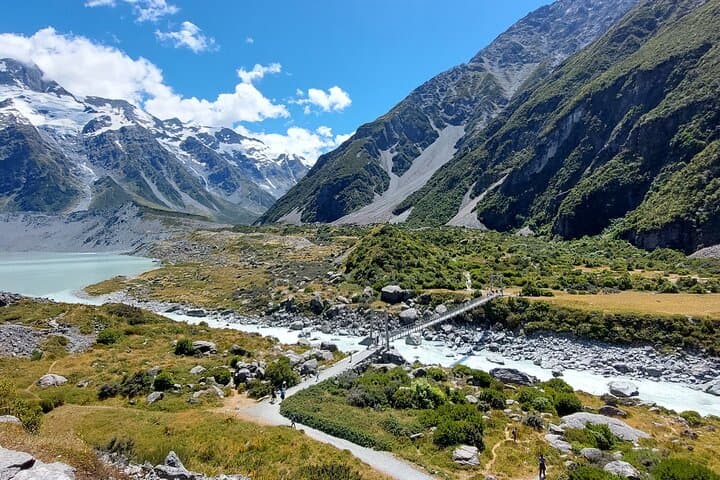 Private Mount Cook Day Tour From Queenstown, Christchurch or Dunedin photo 1