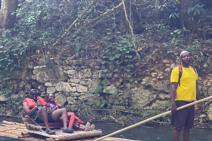Jamaica Adventure: Bamboo Rafting, Seven Mile Beach & Rick's Sunset Tour photo 3