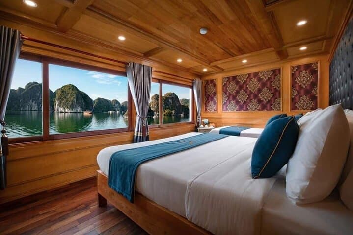 3-Day Halong & Ninh Binh Classic Cruise: Lan Ha Bay, Cat Ba and Tam Coc photo 2
