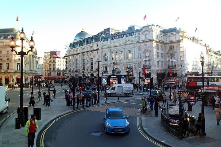 Half-Day London Panoramic Tour with Tower of London Entry photo 3