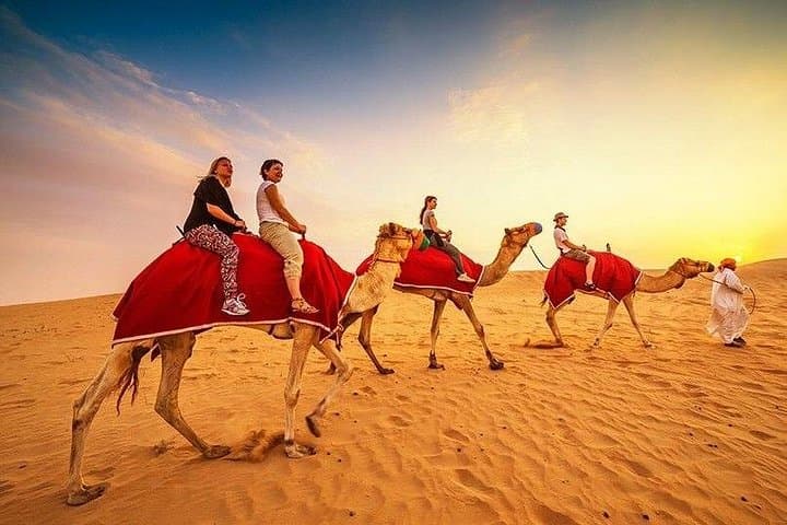 Dubai Red Dunes Premium Desert Safari with BBQ Dinner & Belly Dance photo 6