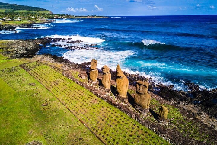 Private Half-Day Rapa Nui Tour from Hanga Roa — Moai, Rano Kau & Orongo photo 5