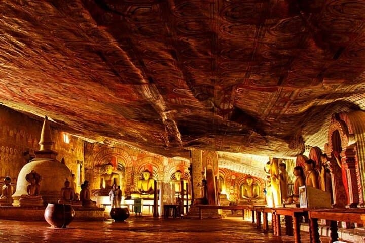 4-Day Sri Lanka Highlights: Cultural Heritage, Scenic Train & Coastal Beaches photo 3