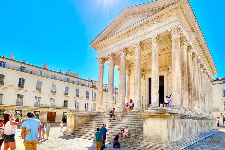 A Day in Roman Provence: Nîmes, Orange & Pont du Gard photo 2