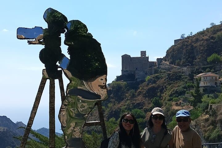Walk the Godfather Sets: Savoca & Forza d'Agrò Film Tour from Taormina