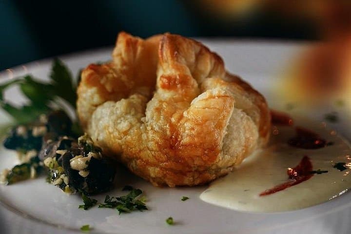French Steakhouse Dinner Class in Boston — Filet au Poivre & Crêpes photo 4