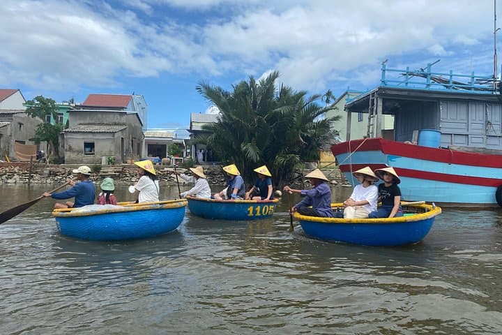 Hoi An Basket Boat Ride: Coconut Forest Cruise with Local Guides photo 6