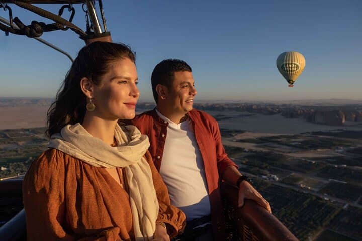 Hegra Sunrise Hot Air Balloon Ride: Float Over AlUla’s Ancient Tombs photo 4
