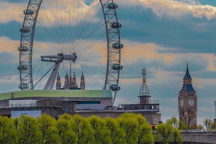 Westminster Self-Guided Walking Tour: Explore Big Ben, Abbey & Buckingham at Your Pace photo 2