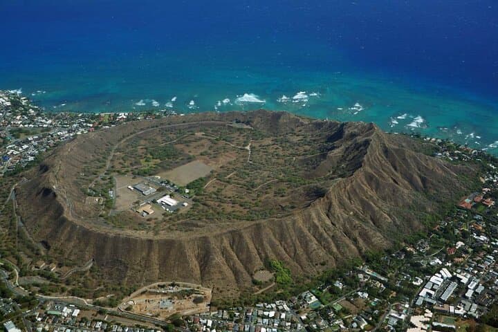 Self-Guided Oahu Driving Audio Tour: Beaches, History & Must-See Stops photo 4